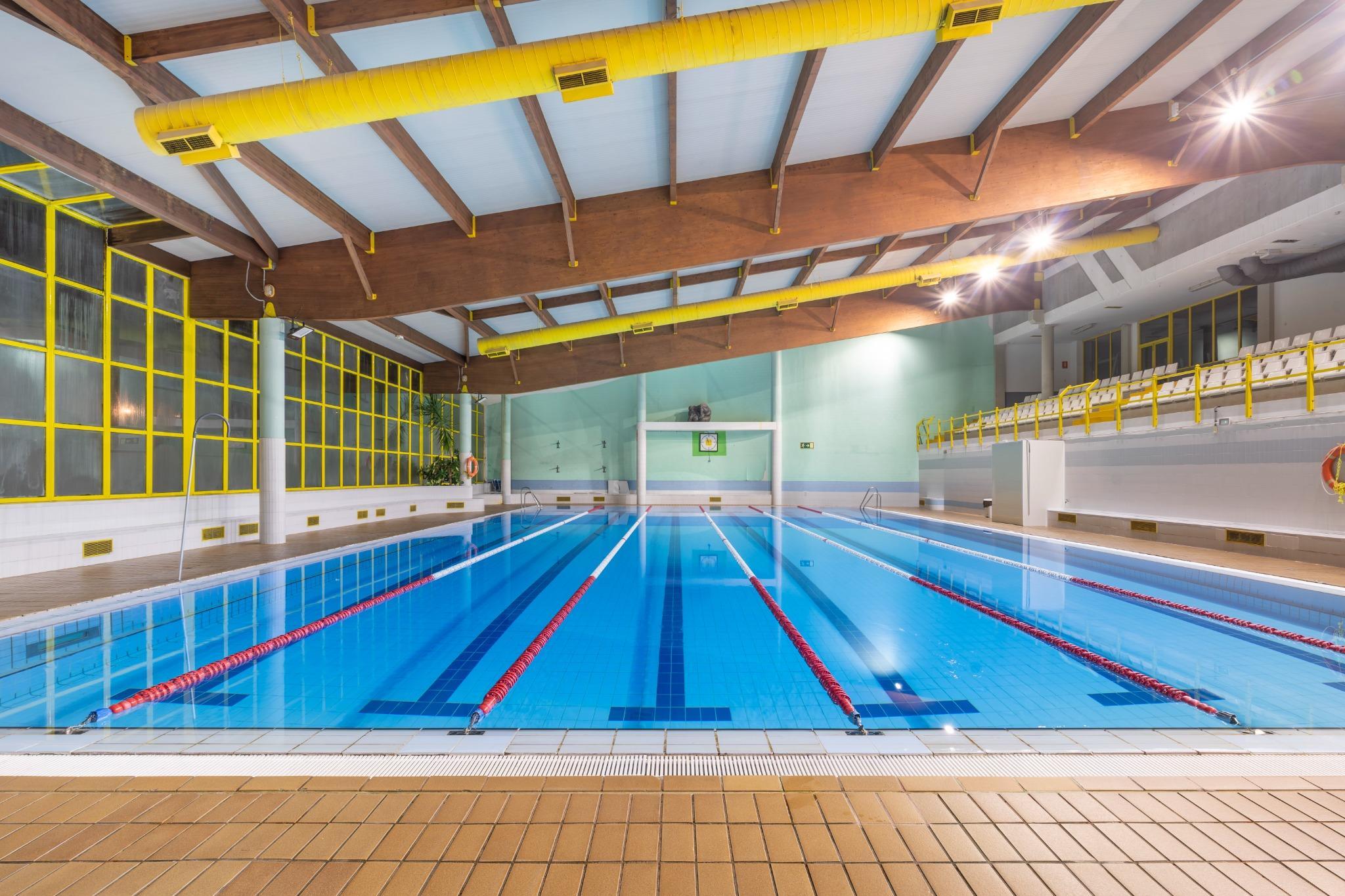 forus_elvina_piscina_interior